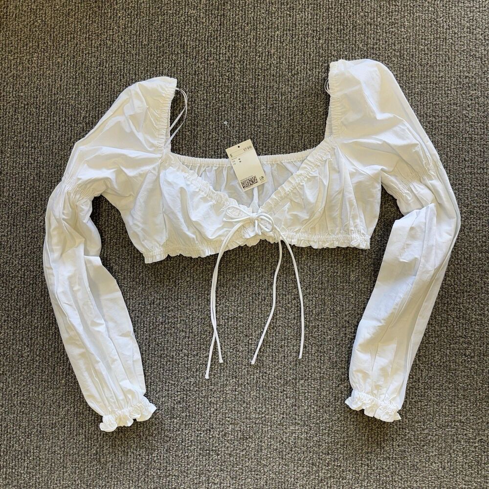 H&M Divided Women’s White Cropped Long Sleeve  Boho Smocked Peasant Top Size M